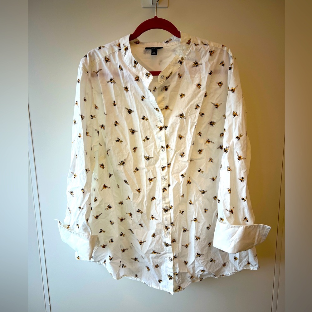 Victoria Beckham for Target - White, 100% cotton, Bee Print Blouse.  3X